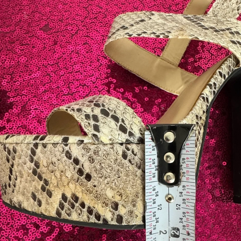 FASHION NOVA 🐍 Chunky Snakeskin Platform Open-Toe Block Heels (Women’s 6.5)